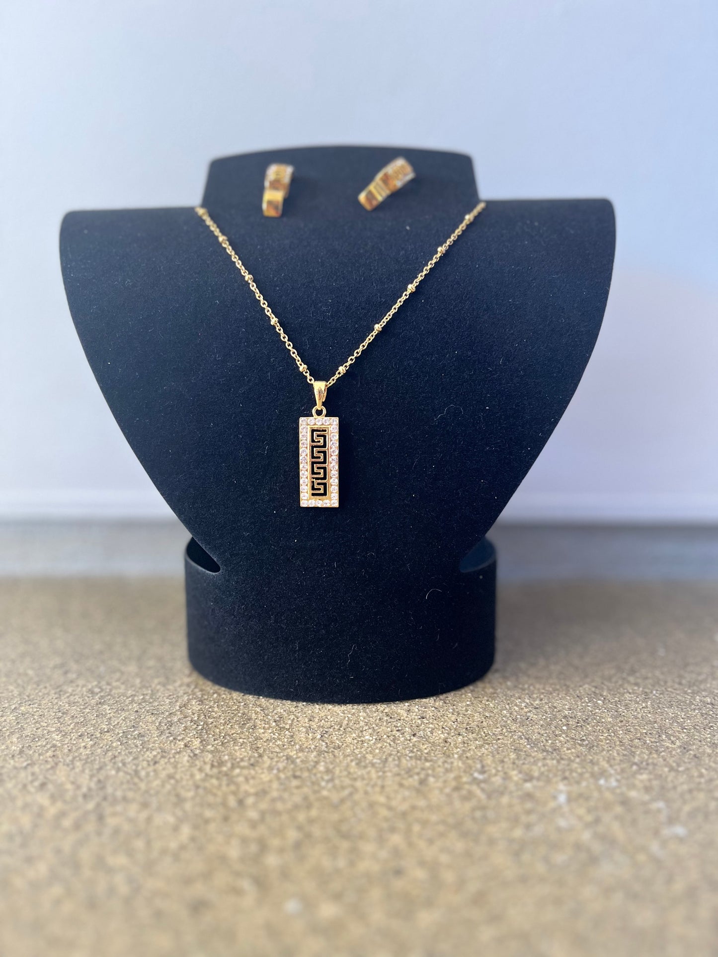 Conjunto de Senhora em Ouro Laminado 14K