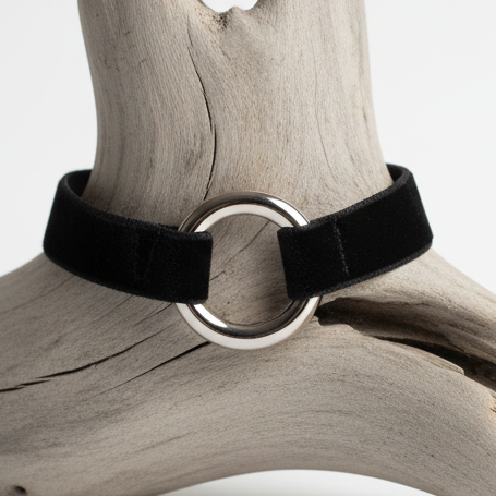 Collier femme en cuir avec anneau