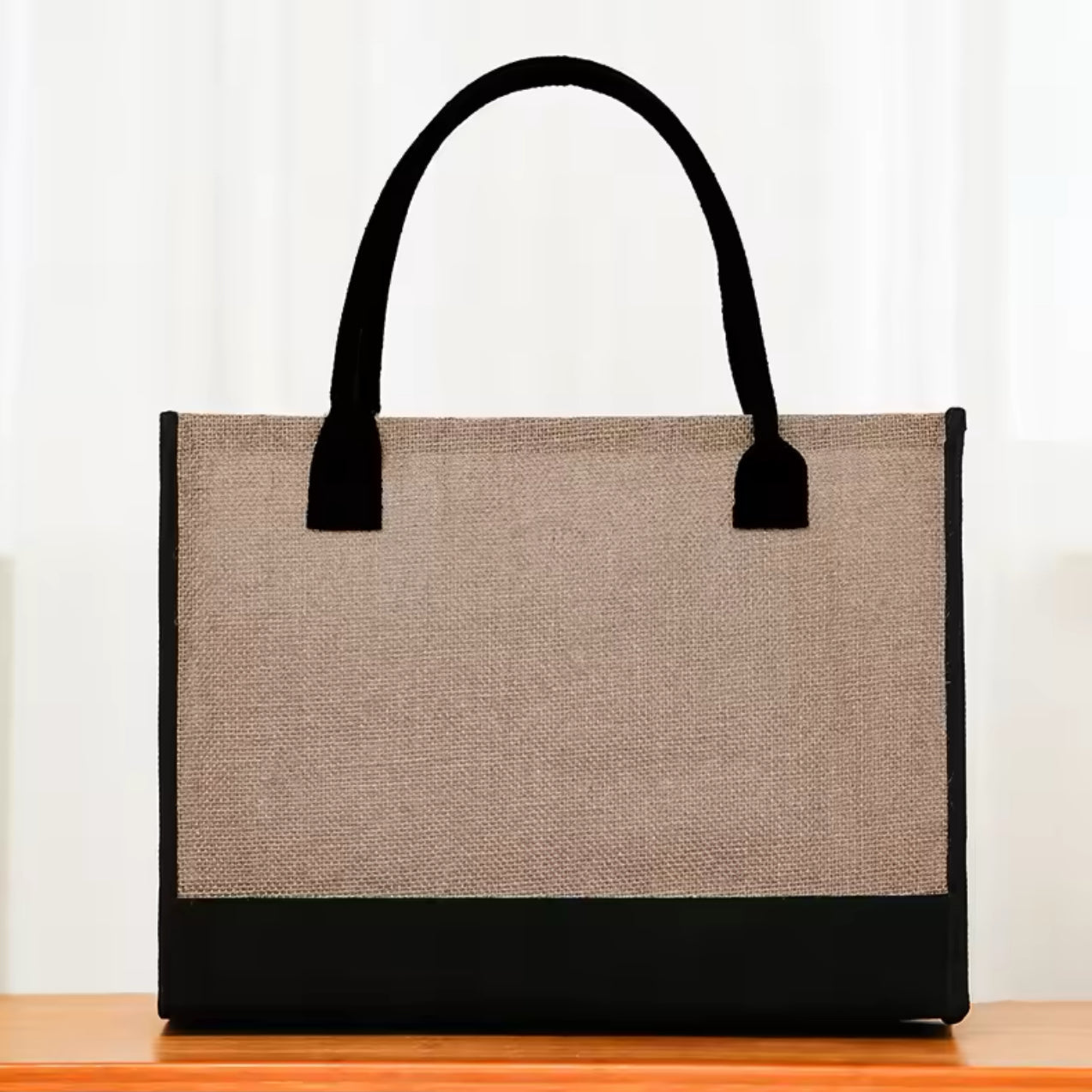 Bolsa Monograma "S": A Sua Identidade com o Charme da Riviera