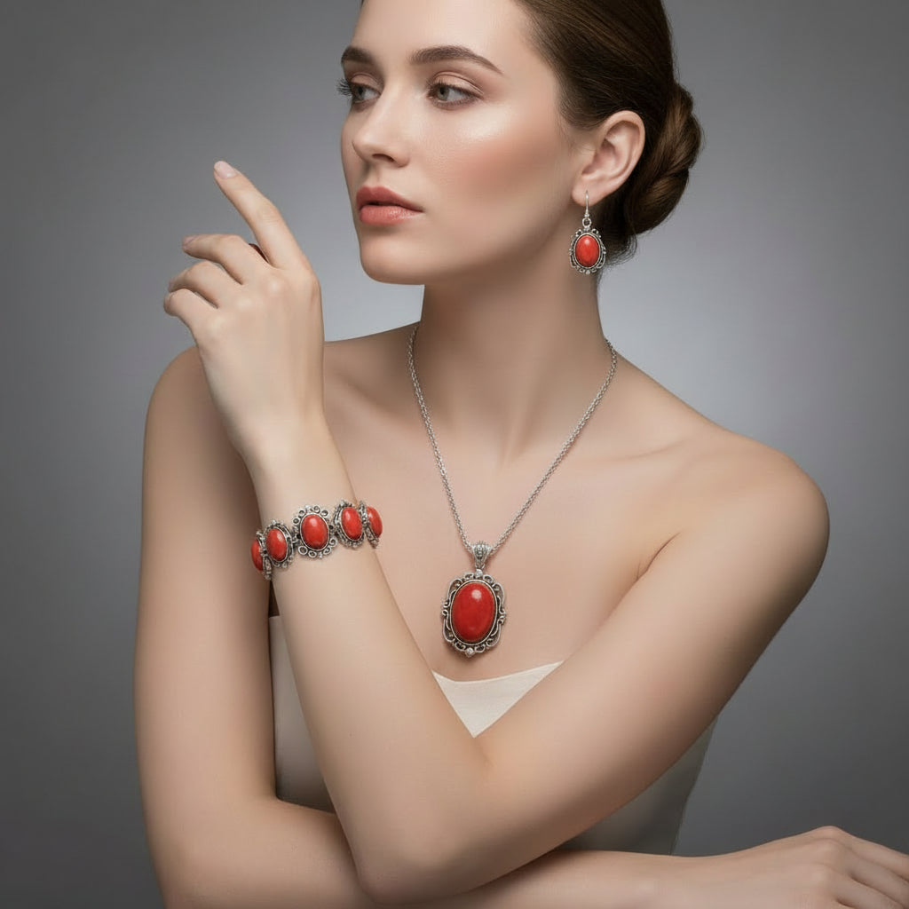 Conjunto Royal Red – Colar, Pulseira e Brincos em Prata Envelhecida
