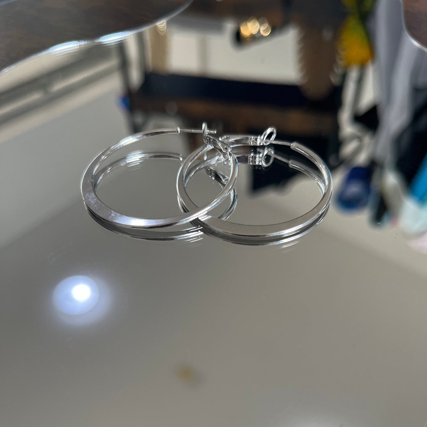 Argolas Folheado Ouro Branco Finas