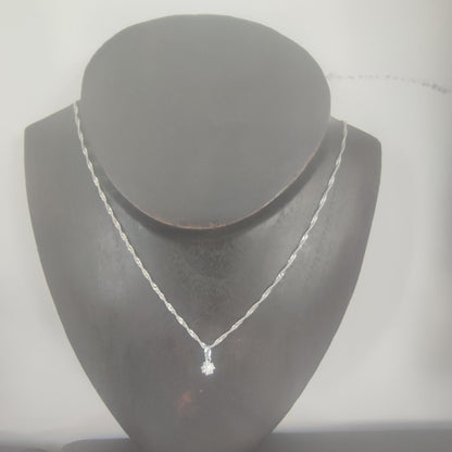 Colar de Senhora Laminado a Ouro Branco com Pendente Bola em Cristal