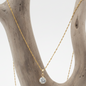 Colar Ouro 14K Laminado – Pendente de Quartzo e Cristais Swarovski
