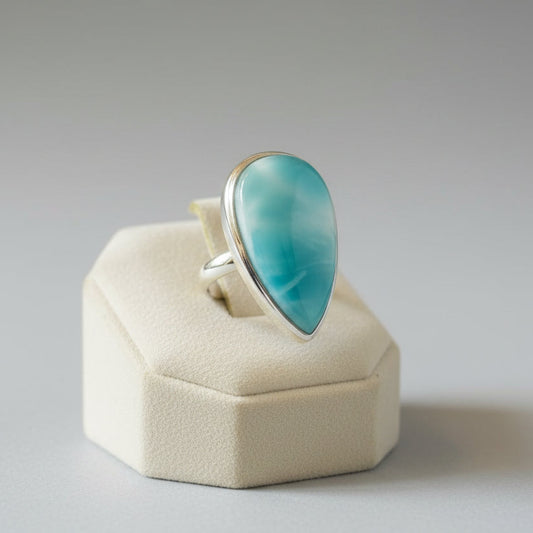 Anel de Senhora em Prata com Pedra Natural Larimar T= 9