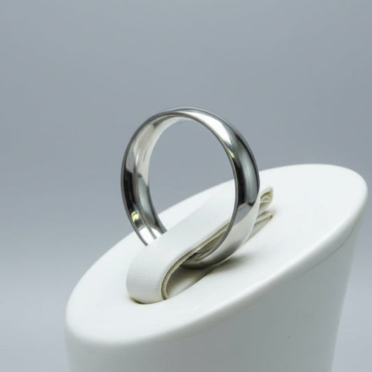 Anel em Titanium Polido, Tipo Aliança T= 10