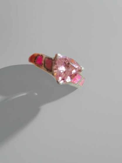 Anel de Senhora em Fantasia com Diamante Sintético