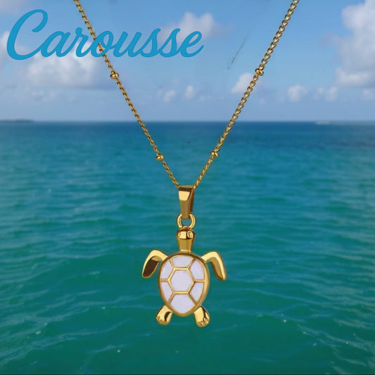Colar de Senhora com Pingente de Tartaruga Branca em Aço Inoxidável