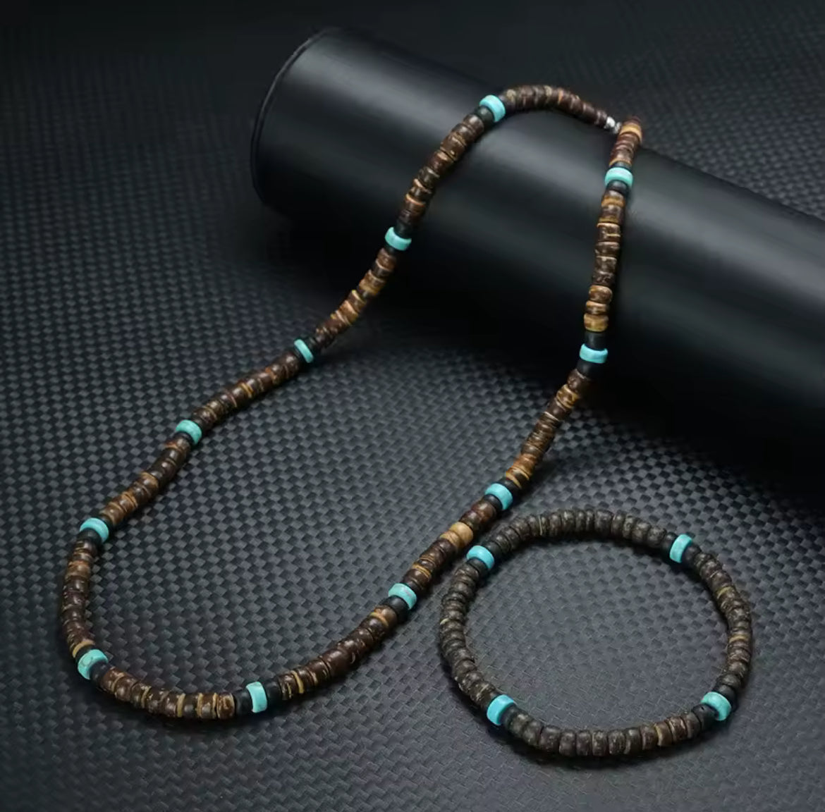 Conjunto masculino feito com Casca de Côco natural 50cm , Castanho e Azul