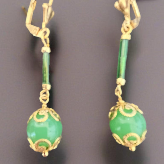 Brinco de Senhora em Ouro Laminado com Pedras de Peridoto