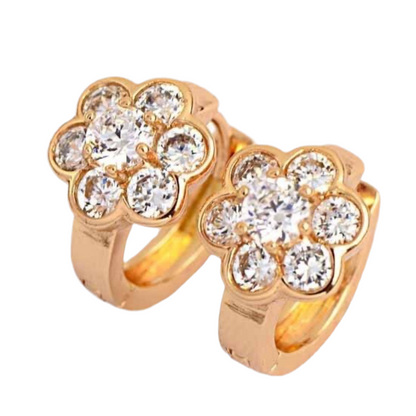 Argolas Pequenas em Ouro Laminado 10K com Zircões.