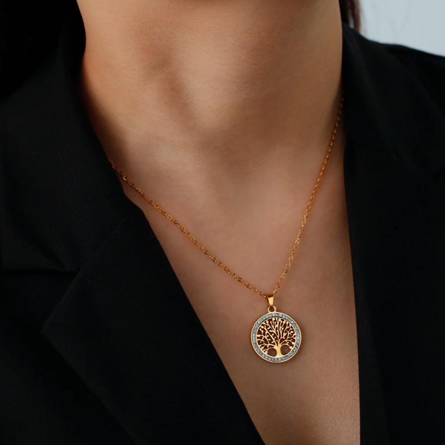 Collier Arbre de Vie doré en acier – Un symbole de force et de connexion