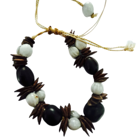 Pulseira de Senhora, Madeira Cuba