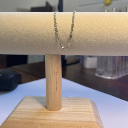 Pulseira de Senhora em Fantasia, Corrente Fina Entrelaçada