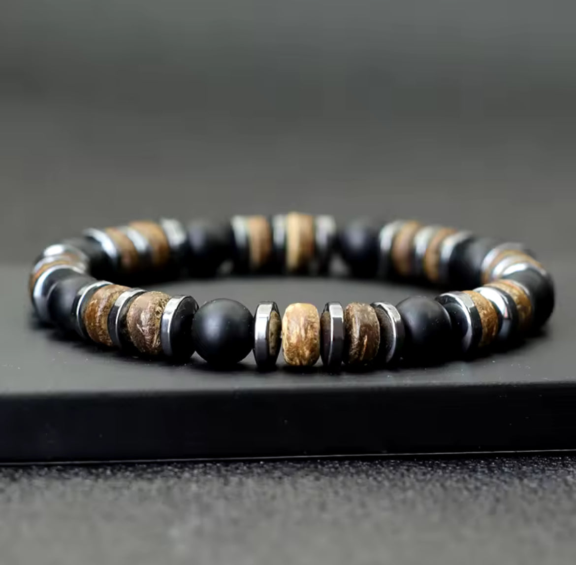Pulseira de Homem com Pedra Ónix, Hematite e Grânulo de Côco