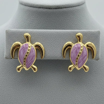 Brincos Sea Turtle Gold & Purple – Simbolismo e Brilho