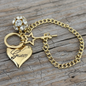 Pulseira Guess Charm Edition – Brilho e Leveza em Cada Detalhe