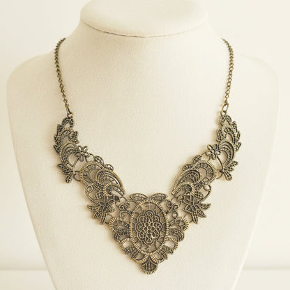 Collier fantaisie pour femme, dentelle