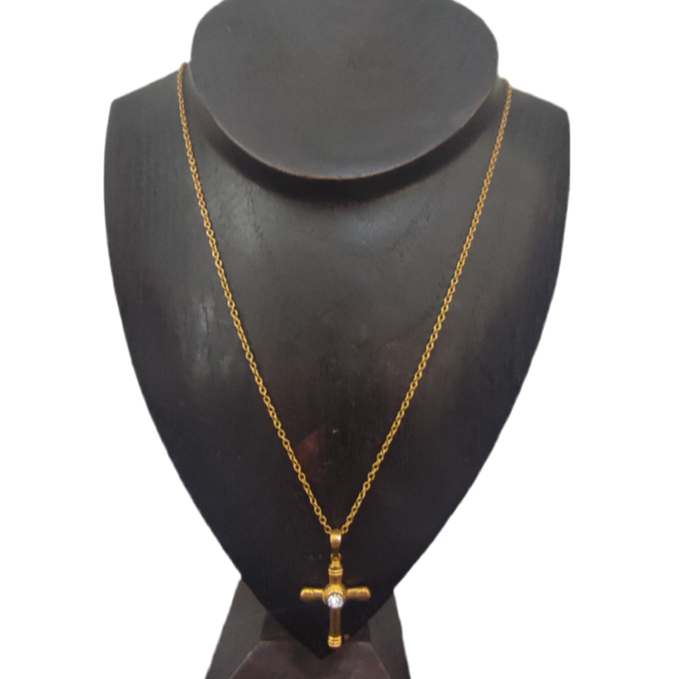 Colar de Senhora Laminado a Ouro 10K com Pendente de Cruz com Zicôrnia