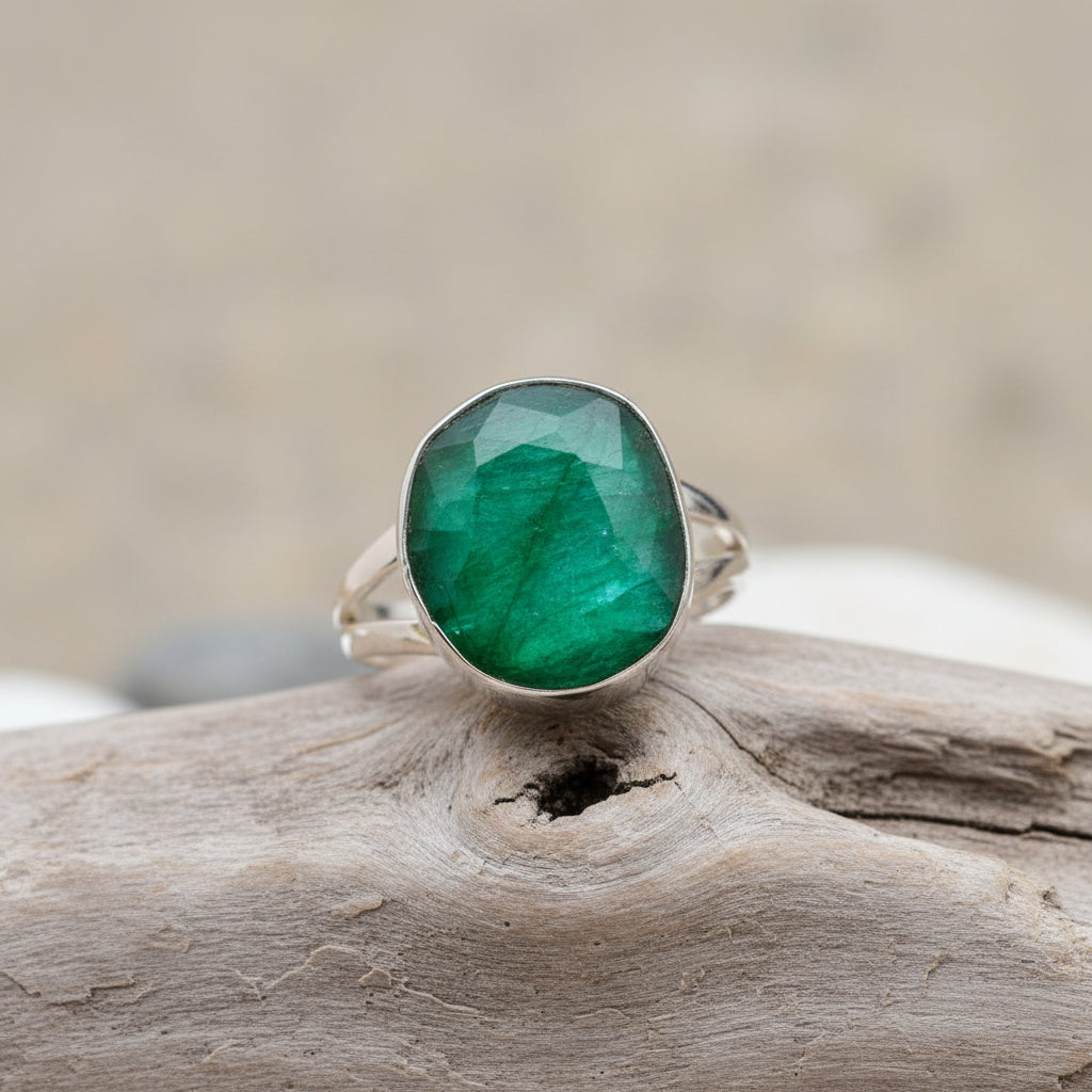 Bague pour Femme en Argent avec Pierre Naturelle Émeraude