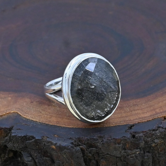 Anel de Senhora em Prata com Pedra Natural Rutilo T = 6.25