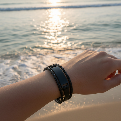 Pulseira Masculina em Couro e Aço Preto – Sofisticação e Orgulho Açoriano