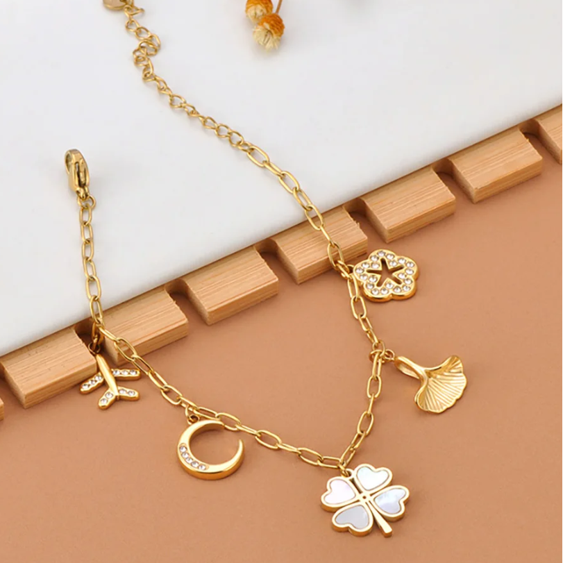 Pulseira Journey & Luck em Aço Inoxidável – O Teu Amuleto Diário