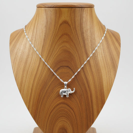 Colar Laminado a Ouro Branco 10K com Pendente Elefante
