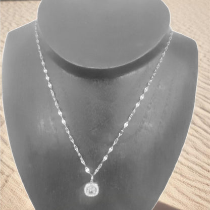 Colar de Senhora em Aço Inoxidável com Pendente Pedra Cristal