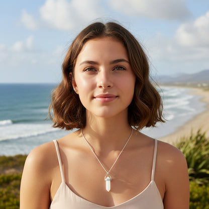 Collier en acier inoxydable avec pendentif en pierre de quartz