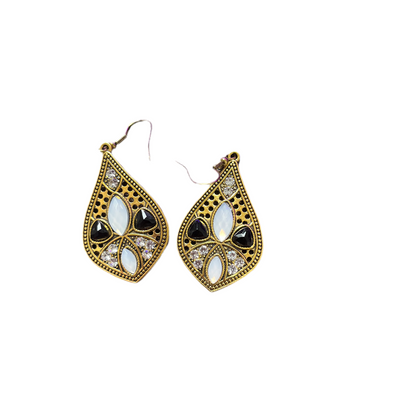 Brincos Boho Estilo Étnico com Pedras Pretas/Brancas e Zircónias