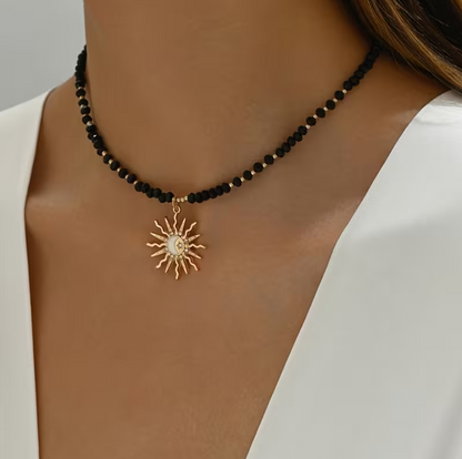 Conjunto Boho Sun – A Energia do Sol com a Elegância do Vidro Preto