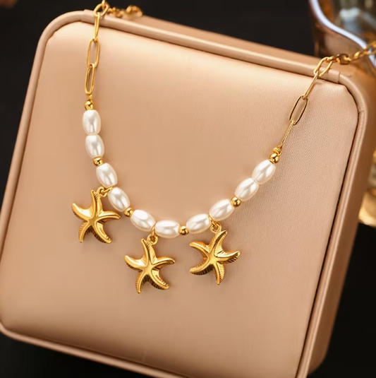 Collier tortue en acier 316L et perle – La Grâce de l'Océan en émail blanc