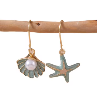 Brincos Vintage Dourados de Estrela-do-Mar com Concha
