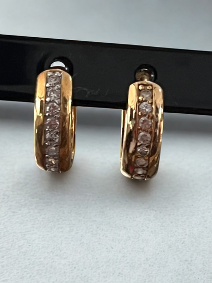 Argolas Pequenas em Ouro Laminado 18k com Topázio