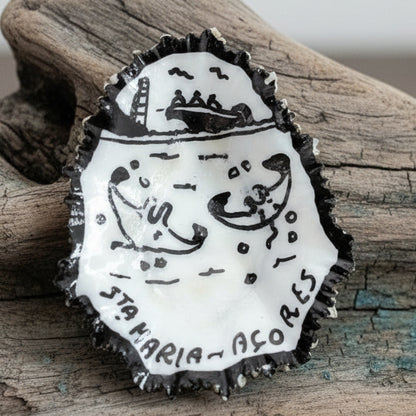 Íman de Lapa Pequena Artesanal - Jamantas pelo Artista Carlos Pereira (Sta. Maria, Açores)
