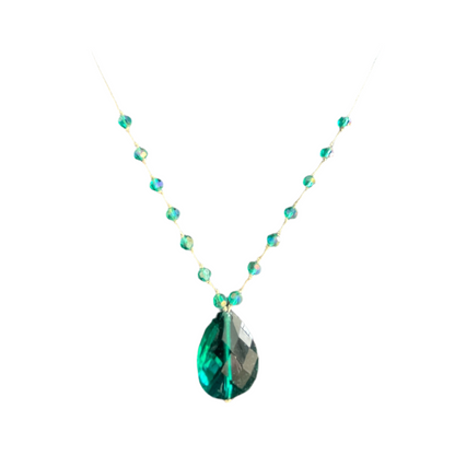 Colar de Senhora Prateado, Lágrima Verde