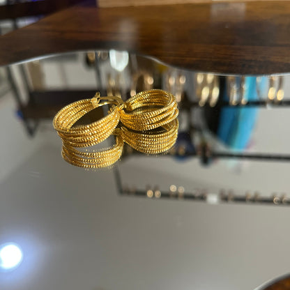 Argolas de Senhora em Ouro Laminado