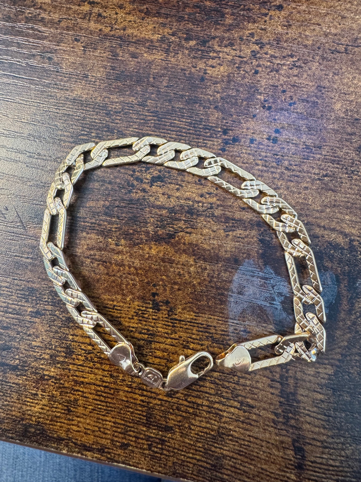 Pulseira de Homem em Ouro Laminado 14k, Corrente Figaro