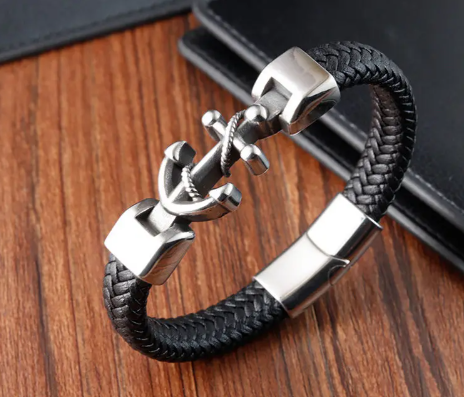 Pulseira de Homem em Couro Preto, Fecho em Aço Inoxidável com Âncora.