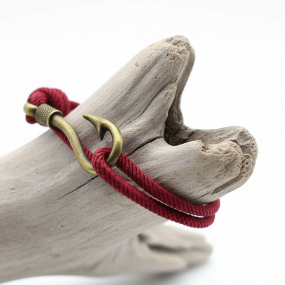 Pulseira Náutica Bordô com Anzol em Bronze – Coleção Mar e Vida