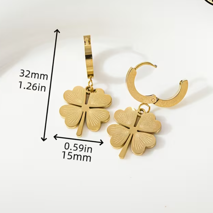 Brincos Trevo da Sorte – Elegância em Aço Dourado