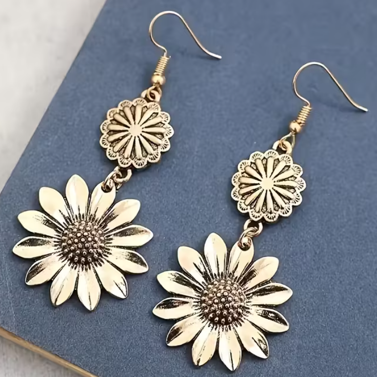 Brincos Girassol Dourado – Elegância Boémia Banhada a Ouro 14K
