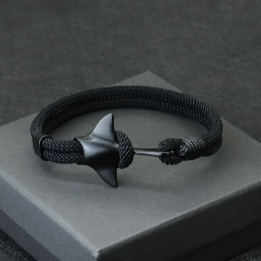 Pulseira com Corda Dupla, Pingente Raia-Manta Preta