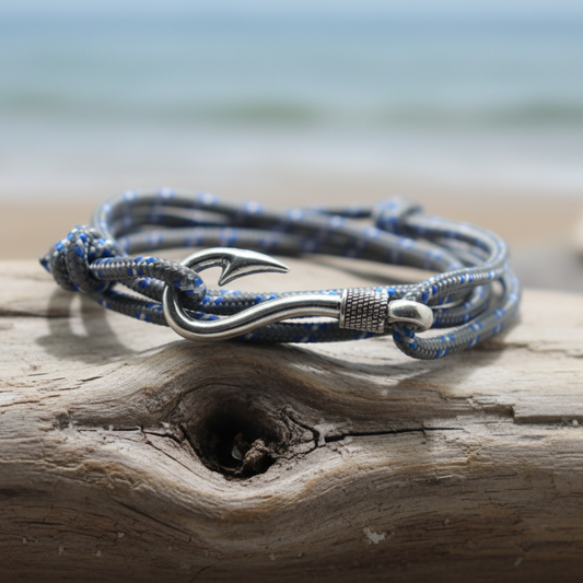 A nossa pulseira Soft&Cotton é feita em corda de algodão de toque macio, ideal para quem procura um acessório leve e respirável para o dia a dia.