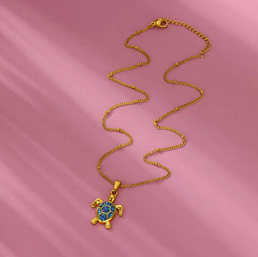Colar de Senhora com Pingente de Tartaruga Azul em Aço Inoxidável