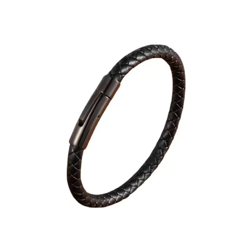 Pulseira de Couro Trançado & Aço Inox – Resistência para o Dia a Dia