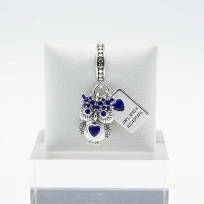 Conta em Prata 925, Coruja Lendo com Zircónias Azuis