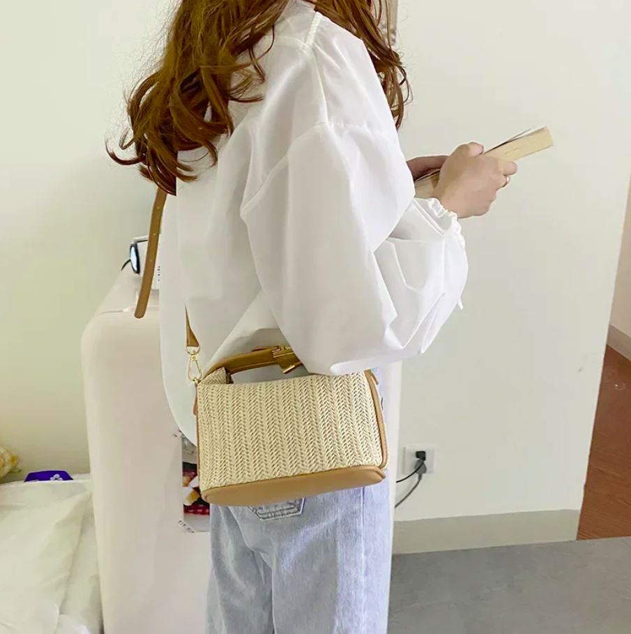 Bolsa Tote de Senhora em Palha Pequena, Kaki
